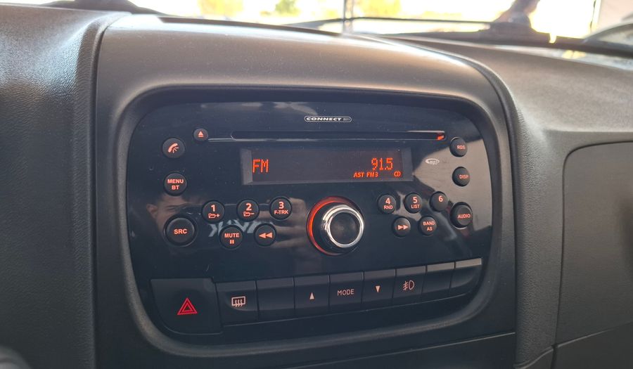 Fiat Siena 1.6 16V EL Sedan 2015