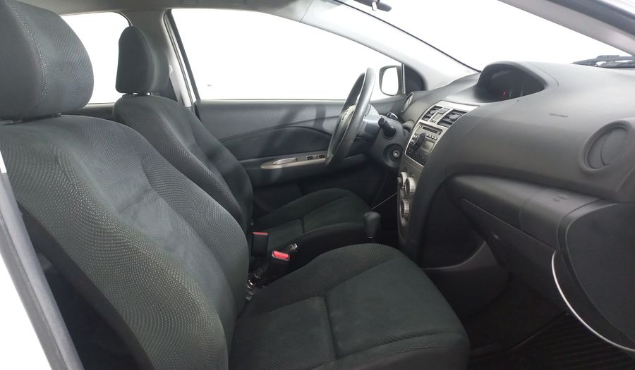 Toyota Yaris 1.5 SEDAN PREMIUM AT Sedan 2016