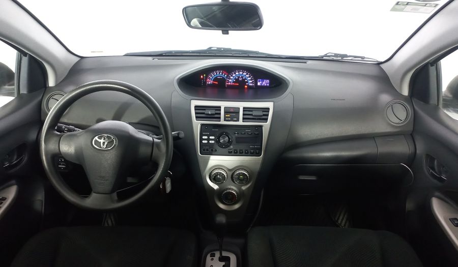 Toyota Yaris 1.5 SEDAN PREMIUM AT Sedan 2016