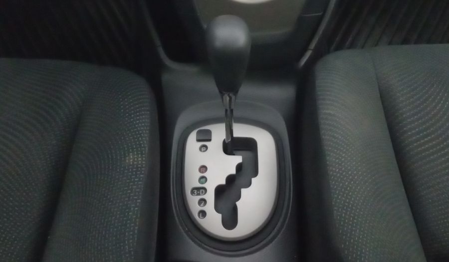 Toyota Yaris 1.5 SEDAN PREMIUM AT Sedan 2016