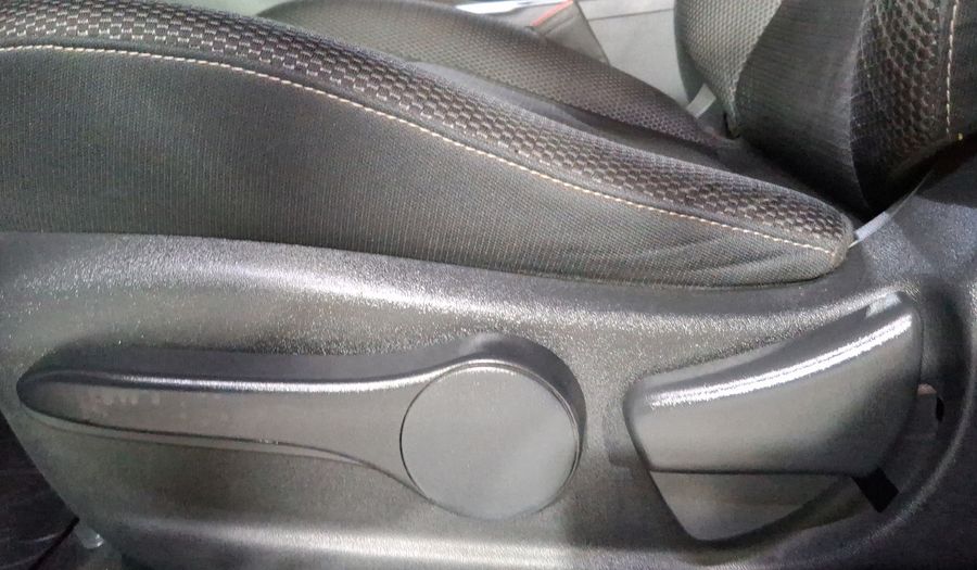 Nissan Sentra 1.8 SENSE CVT Sedan 2016