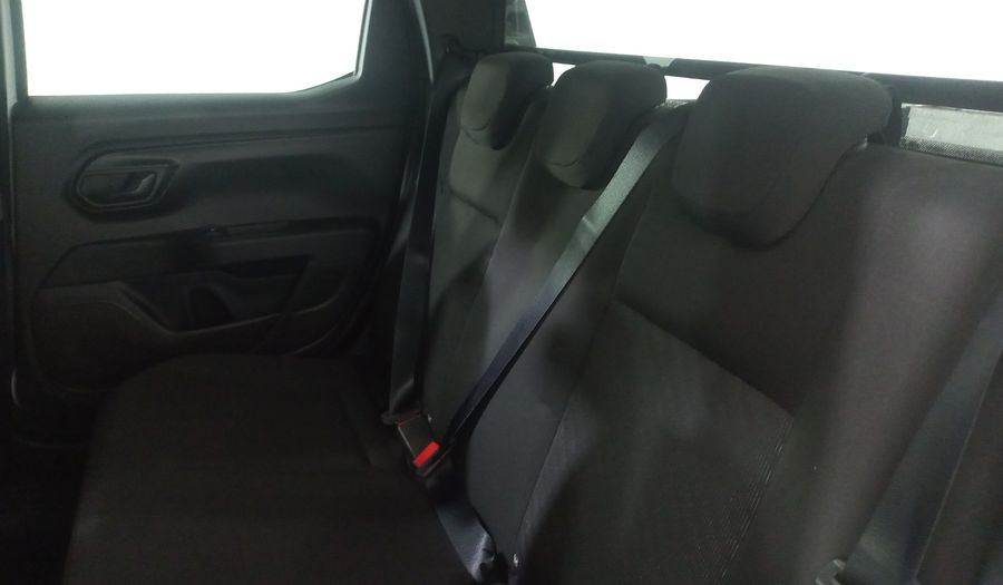 Ram 700 1.3 SLT CREW CAB Pickup 2023