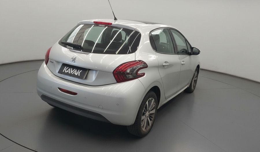 Peugeot 208 1.6 GRIFFE AUTO Hatchback 2018