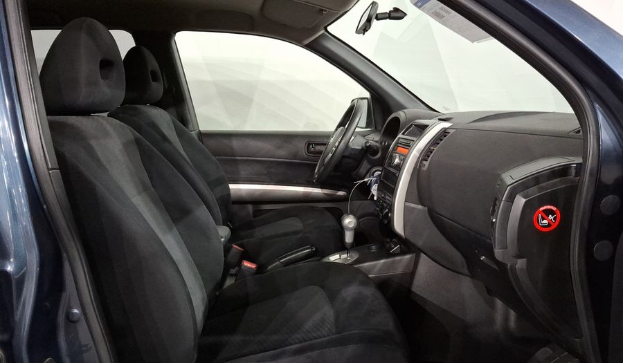 Nissan X-trail 2.5 LE CVT Suv 2011