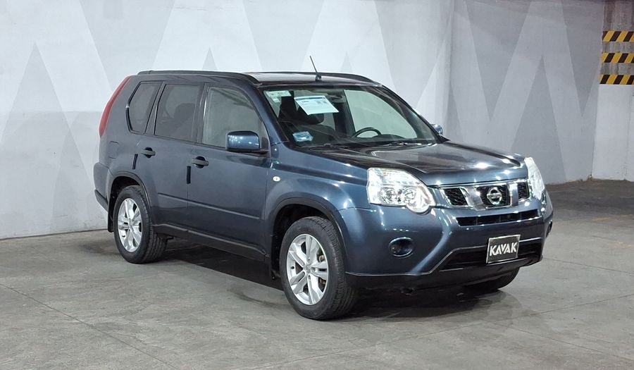 Nissan X-trail 2.5 LE CVT Suv 2011