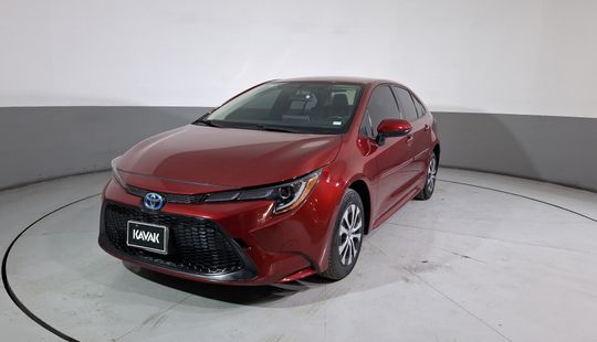 Toyota • Corolla