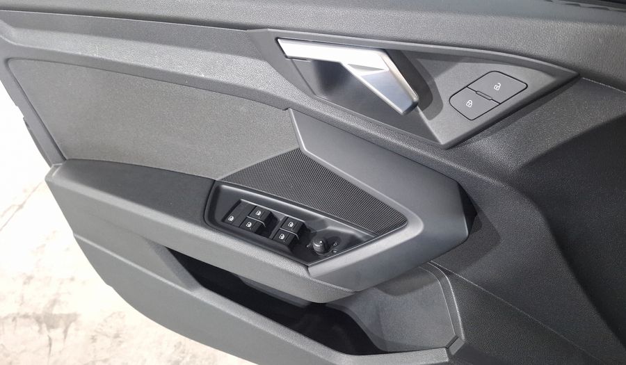 Audi A3 1.4 35 TFSI DYNAMIC AUTO Sedan 2022