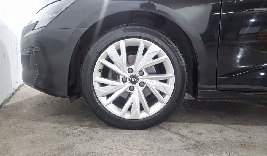 Audi A3 1.4 35 TFSI DYNAMIC AUTO Sedan 2022