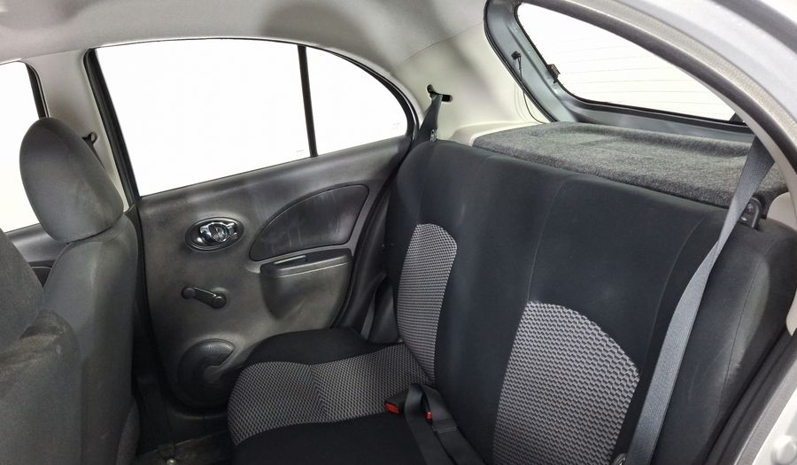 Nissan March 1.6 SENSE MT Hatchback 2015