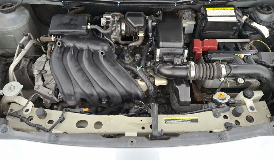 Nissan March 1.6 SENSE MT Hatchback 2015