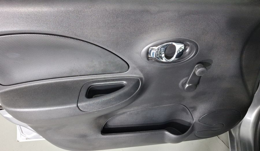 Nissan March 1.6 SENSE MT Hatchback 2015