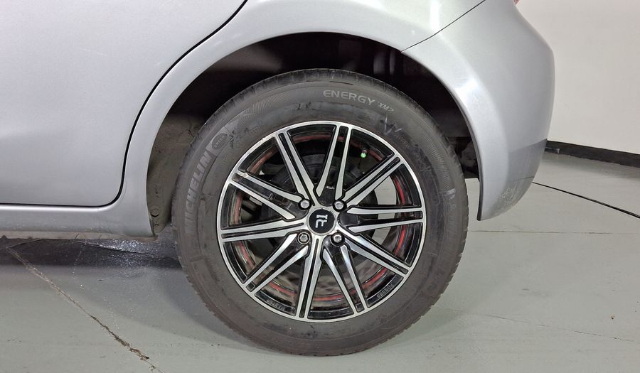 Nissan March 1.6 SENSE MT Hatchback 2015