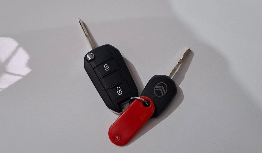 Citroen C3 1.6 FEEL PACK AUTO Hatchback 2024