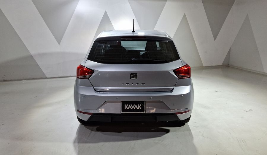 Seat Ibiza 1.6 STYLE AUTO Hatchback 2021
