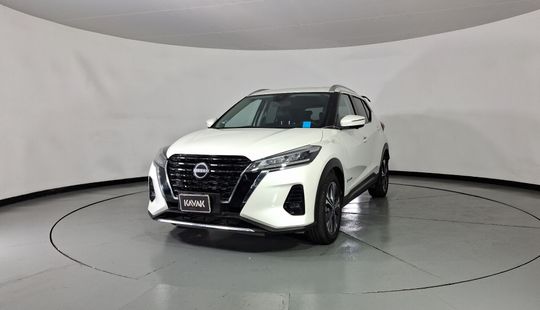 Nissan • Kicks Play