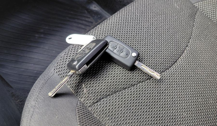 Peugeot 408 2.0 16V ALLURE Sedan 2013