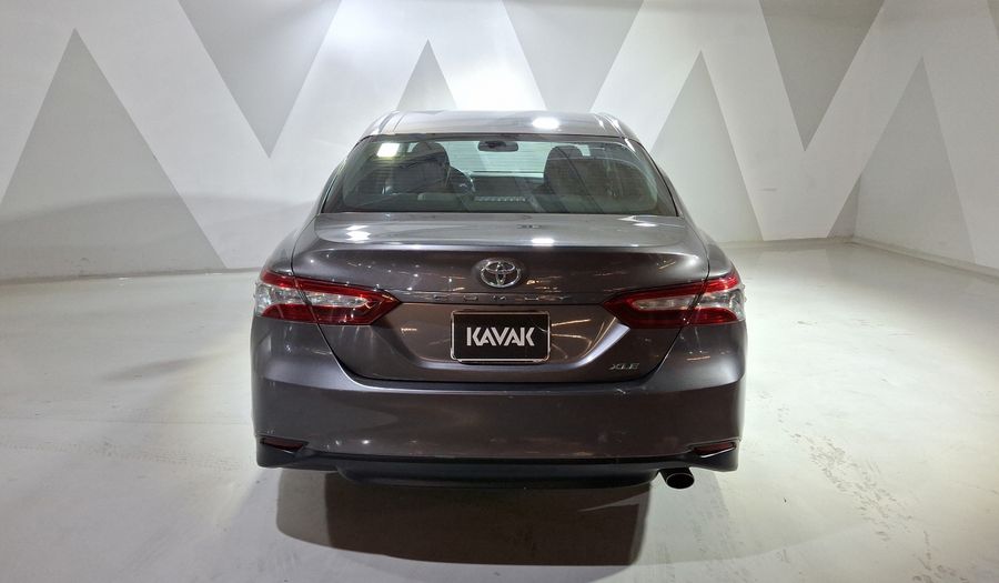 Toyota Camry 2.5 XLE NAVI AUTO Sedan 2018