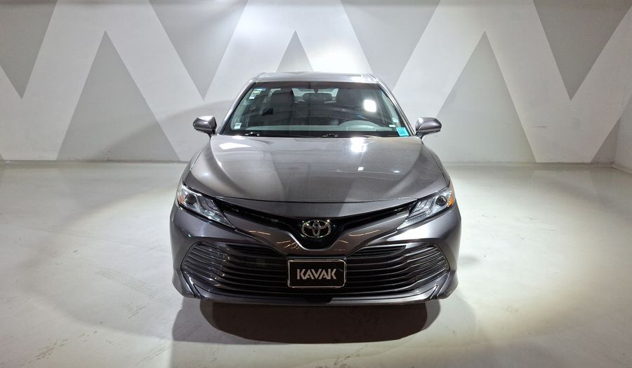 Toyota Camry 2.5 XLE NAVI AUTO Sedan 2018