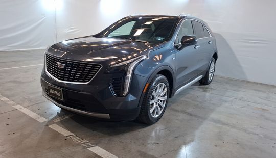 Cadillac • XT4
