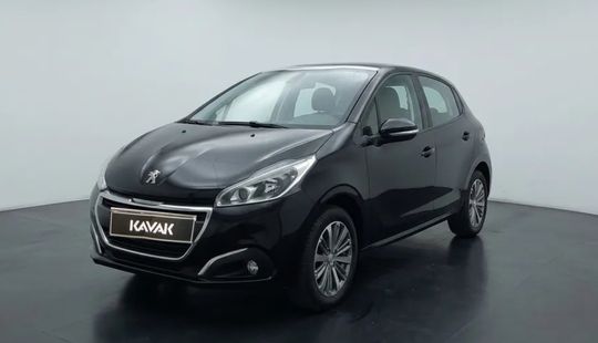 Peugeot • 208