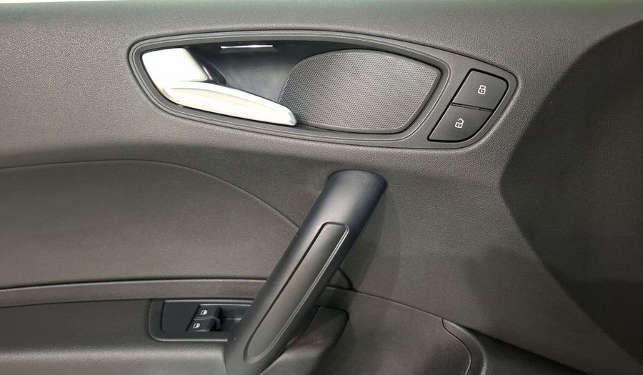 Audi A1 1.4 TFSI COOL S TRONIC Hatchback 2014