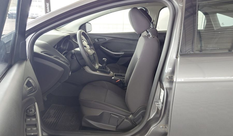 Ford Focus Iii 1.6 S Hatchback 2016