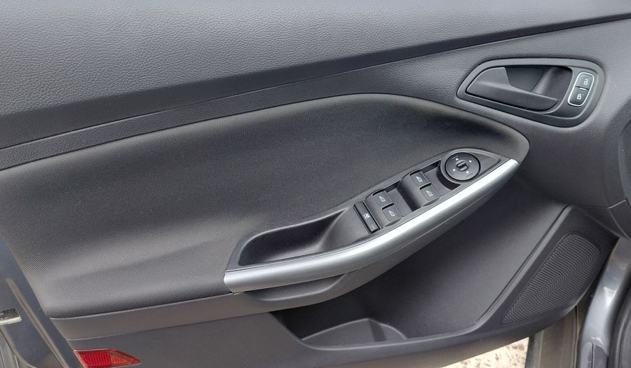 Ford Focus Iii 1.6 S Hatchback 2016