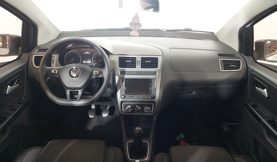 Volkswagen Fox 1.6 CONNECT Hatchback 2018