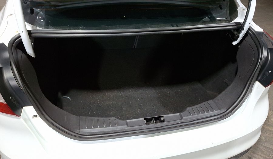 Ford Focus 2.0 AMBIENTE MT Sedan 2014