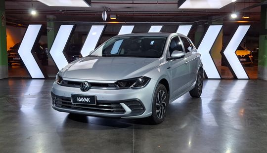 Volkswagen • Polo