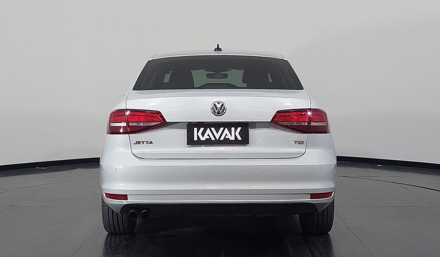 Volkswagen Jetta 1.4 TSI COMFORTLINE TIPTRONIC Sedan 2017