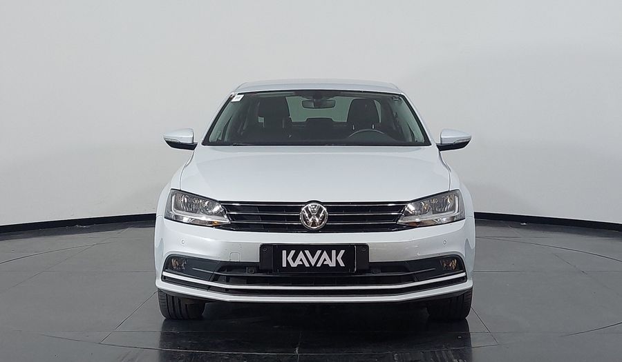 Volkswagen Jetta 1.4 TSI COMFORTLINE TIPTRONIC Sedan 2017