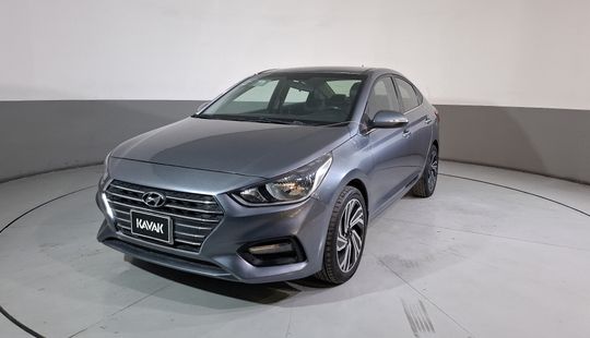 Hyundai • Accent