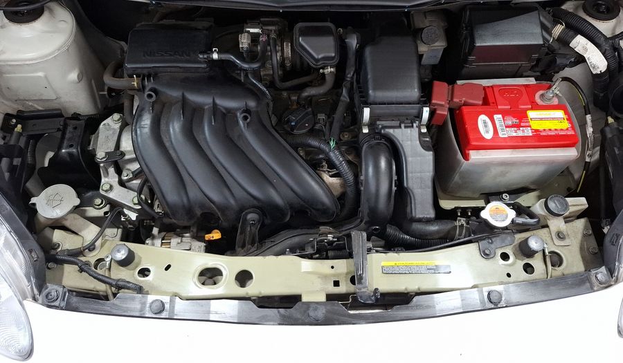 Nissan March 1.6 ACTIVE MT Hatchback 2015