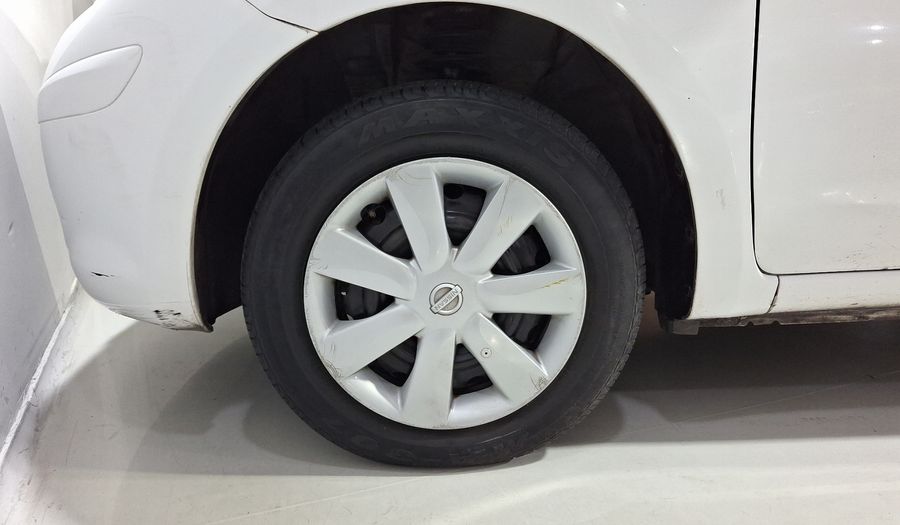 Nissan March 1.6 ACTIVE MT Hatchback 2015