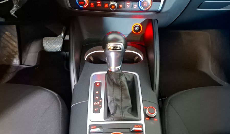 Audi A3 1.8 TFSI AMBIENTE S TRONIC Sedan 2016