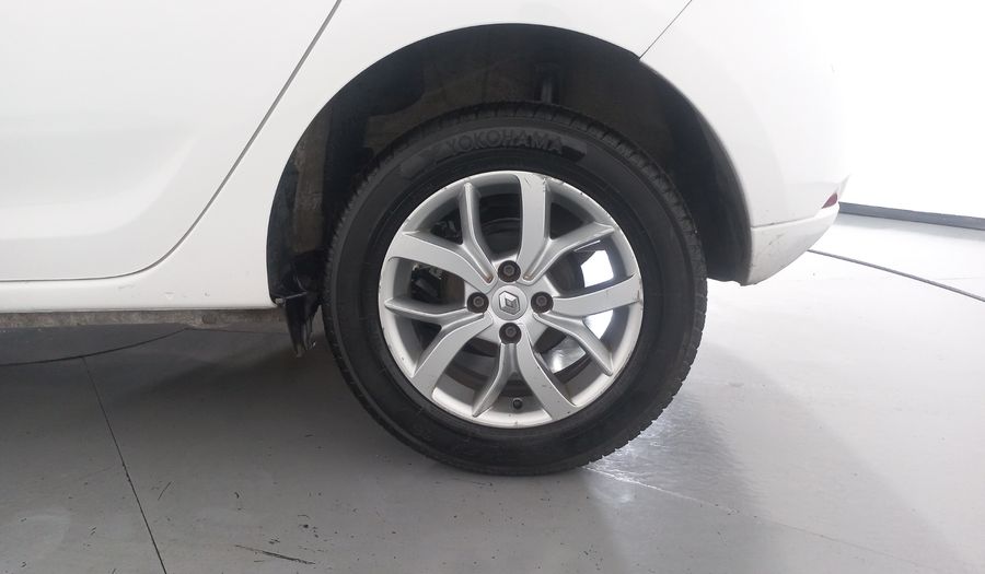 Renault Sandero 1.6 EXPRESSION AT Hatchback 2017