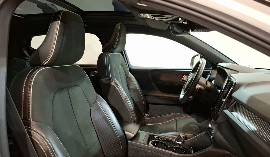 Volvo Xc40 2.0 T5 R-DESIGN AUTO 4WD Suv 2020