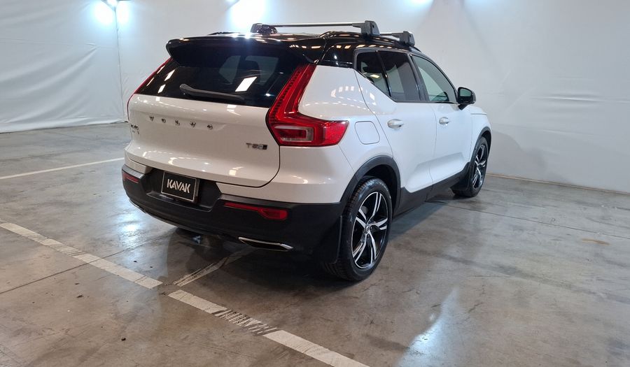 Volvo Xc40 2.0 T5 R-DESIGN AUTO 4WD Suv 2020