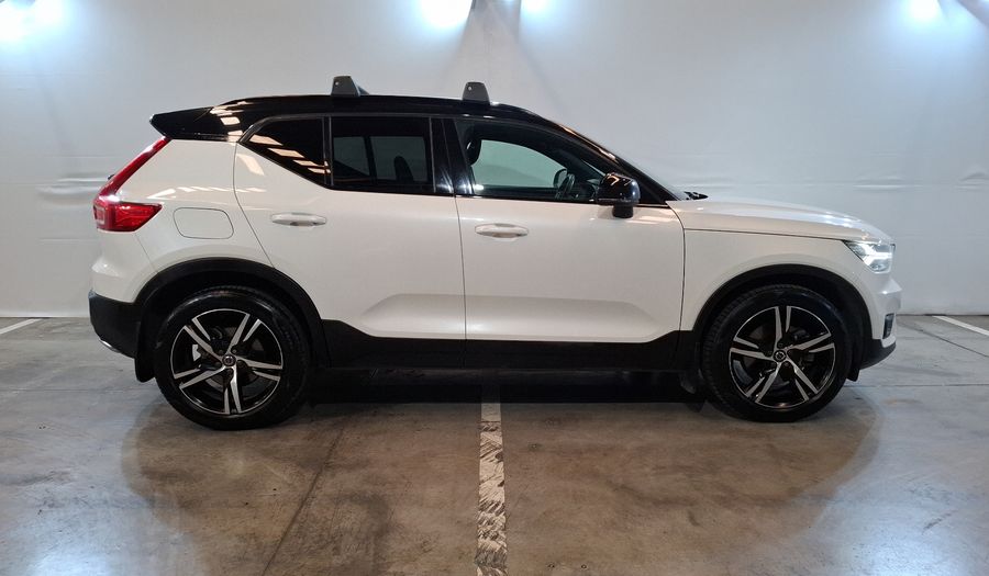 Volvo Xc40 2.0 T5 R-DESIGN AUTO 4WD Suv 2020