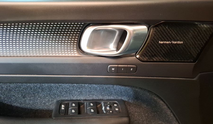 Volvo Xc40 2.0 T5 R-DESIGN AUTO 4WD Suv 2020