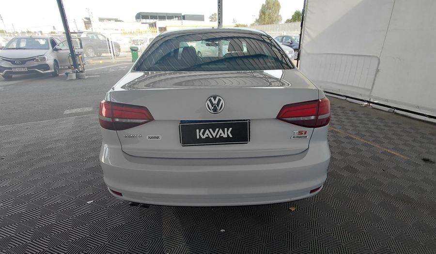 Volkswagen Vento 1.4 TSI COMFORTLINE Sedan 2018