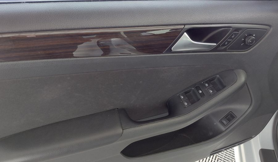 Volkswagen Vento 1.4 TSI COMFORTLINE Sedan 2018