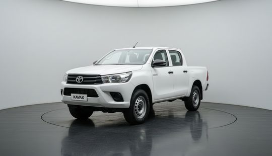 Toyota • Hilux