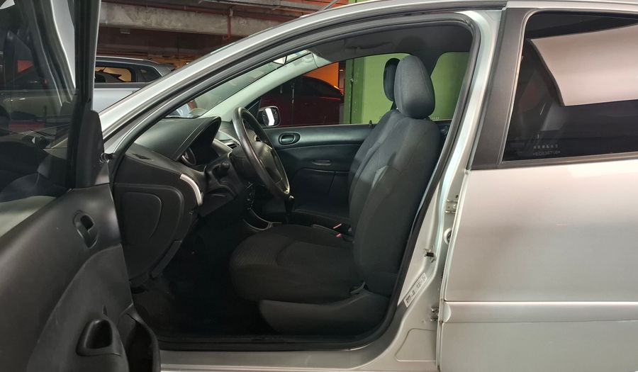 Peugeot 207 1.4 ACTIVE Hatchback 2014