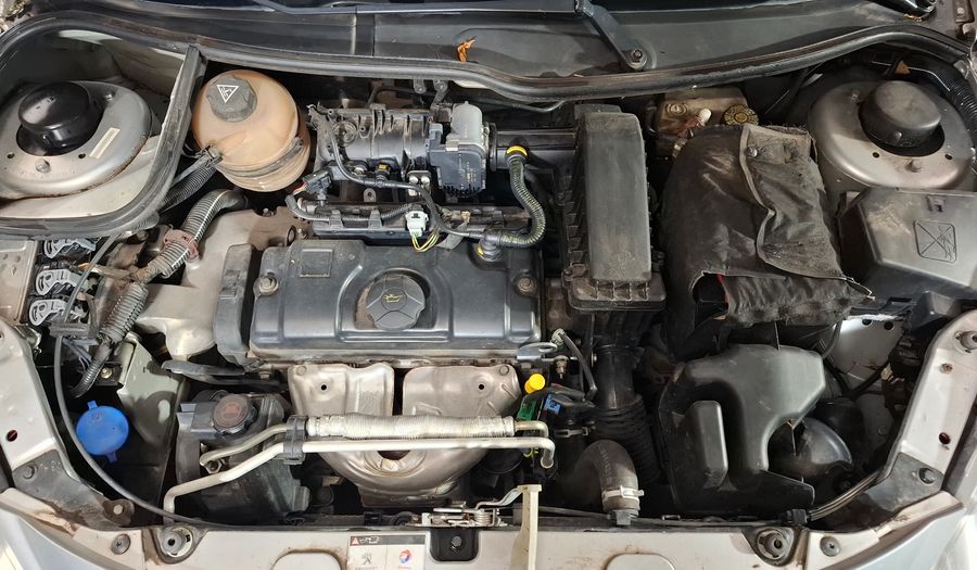 Peugeot 207 1.4 ACTIVE Hatchback 2014