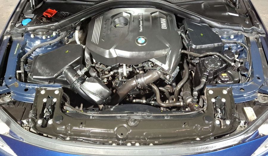 Bmw Serie 3 2.0 320IA SPORT LINE AUTO Sedan 2017