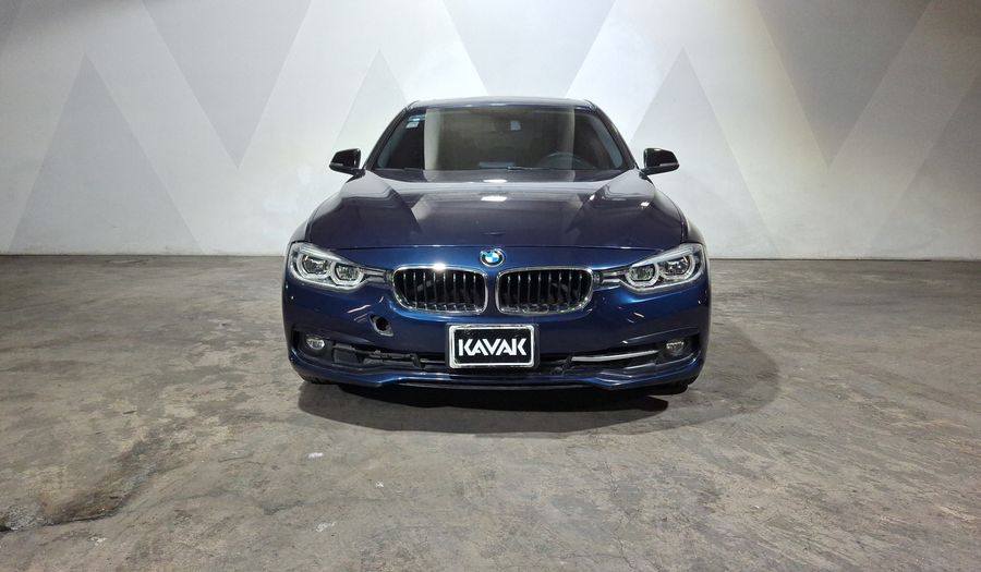 Bmw Serie 3 2.0 320IA SPORT LINE AUTO Sedan 2017