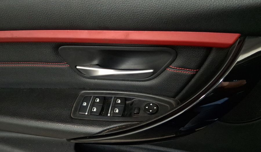 Bmw Serie 3 2.0 320IA SPORT LINE AUTO Sedan 2017