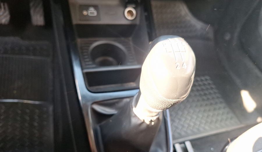 Renault Kwid 1.0 INTENS Hatchback 2021